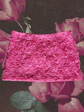 🌹 Urban Outfitters Lulu Textured Pink Rosette Floral Coquette Mini Skirt